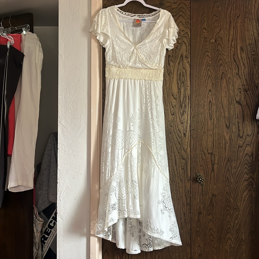FARM Rio White High Low Dress - Picture 2 of 7